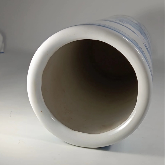 Tall Chinese Porcelain Handpainted Vase Birds and Flowers on White - Picture 5 of 7